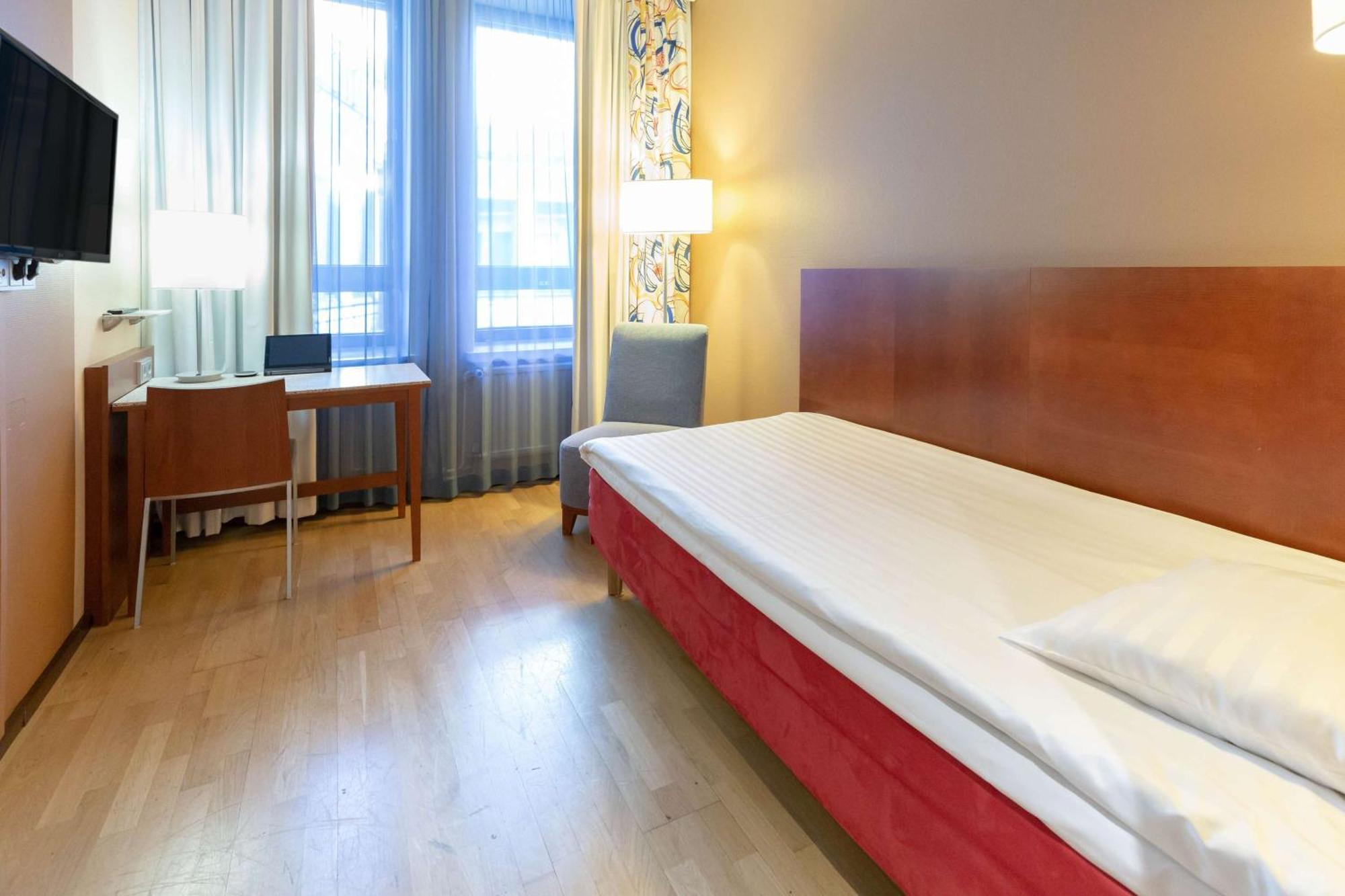 Hotel Scandic Kaisaniemi 4*