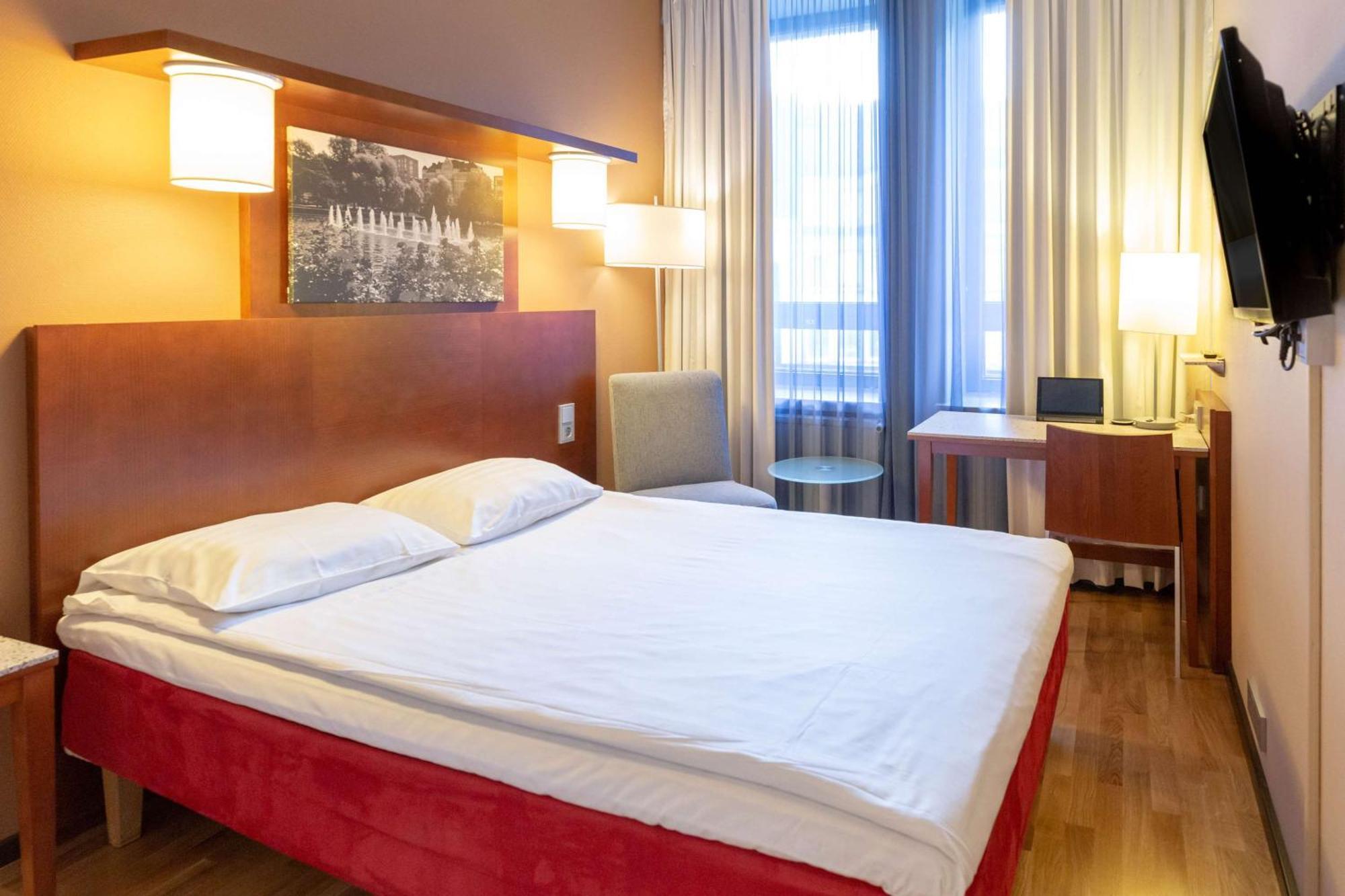 Scandic Kaisaniemi Hotell 4*